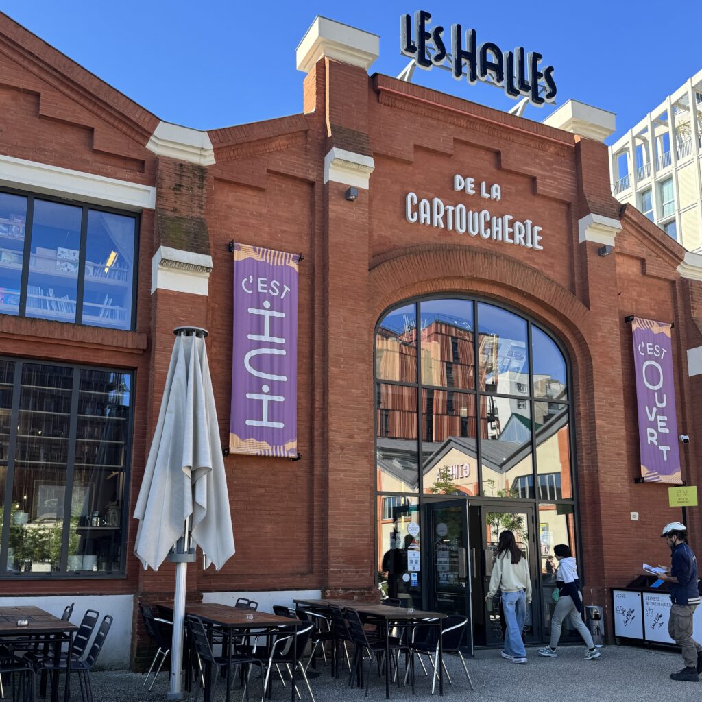 Halles de la cartoucherie